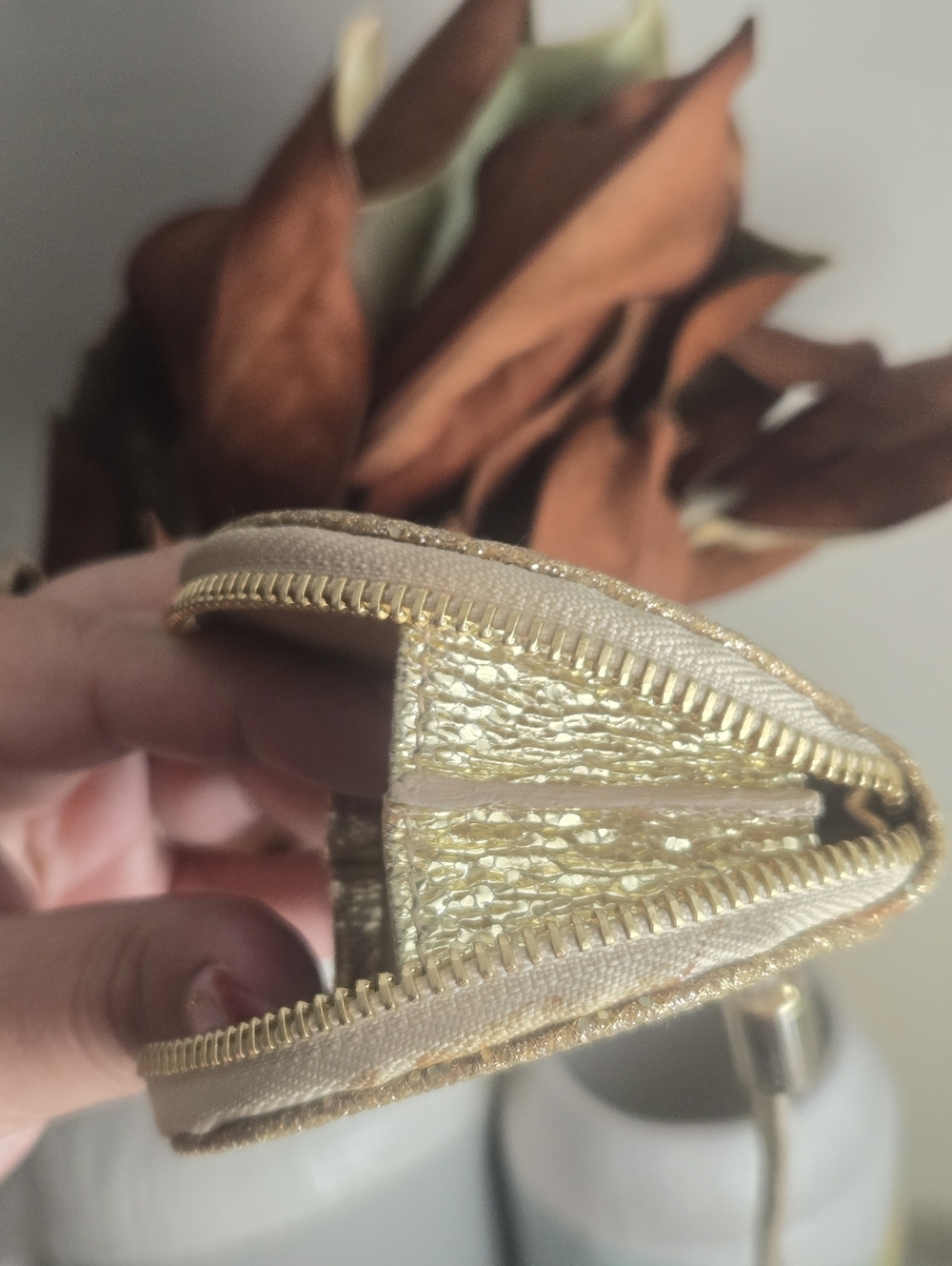 Jimmy Choo Rare Gold Glitter Round Coin Purse Pouch With Authenticity Card - Picture 11 of 13